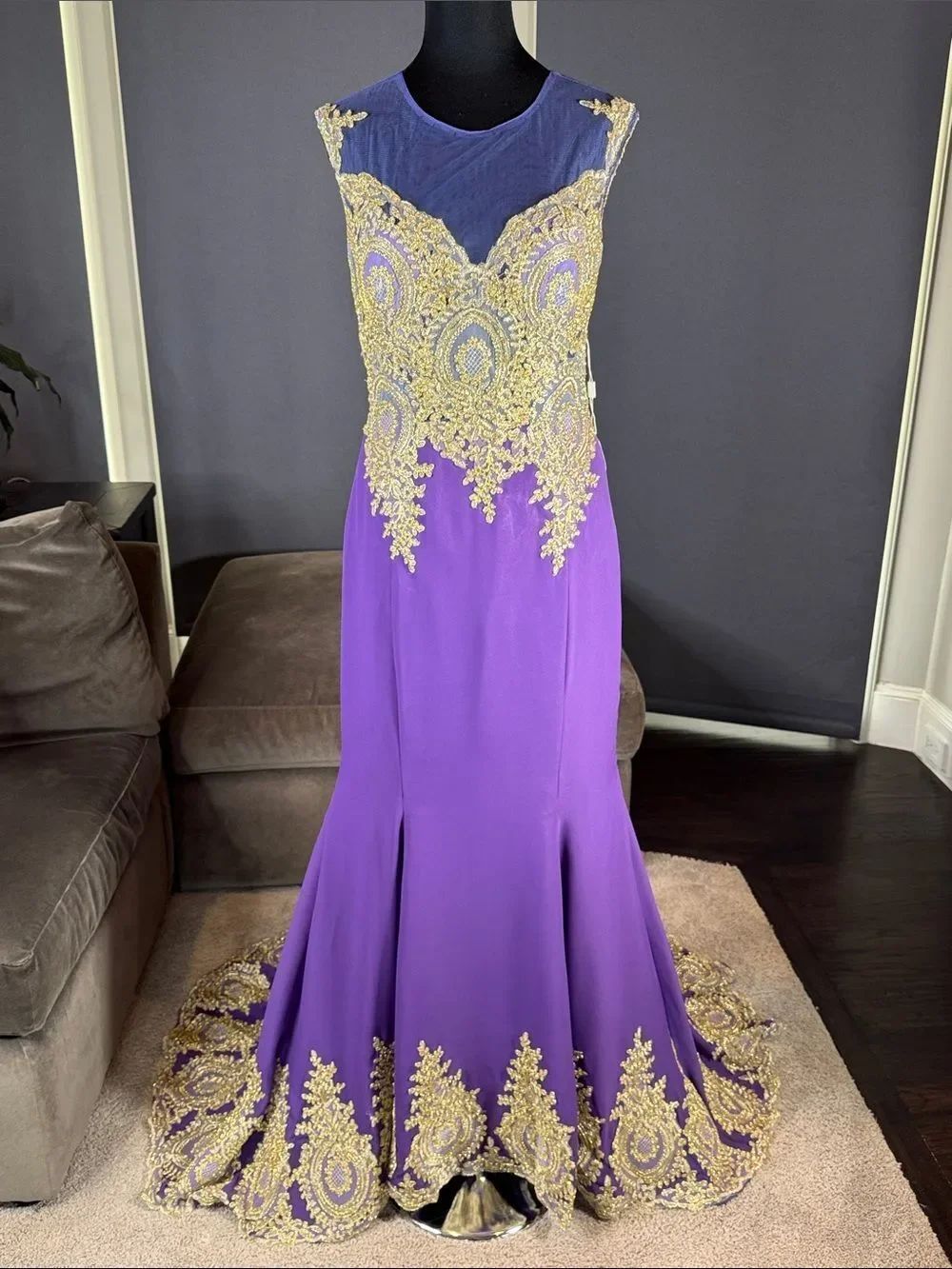 Women’s Purple Formal Evening Gown Gold Accents Mermaid Fit Train Size 10 NWT